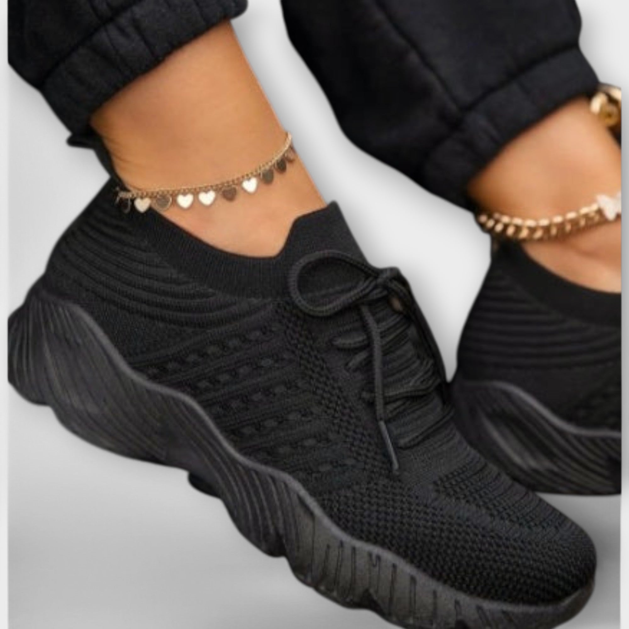 Black / 43