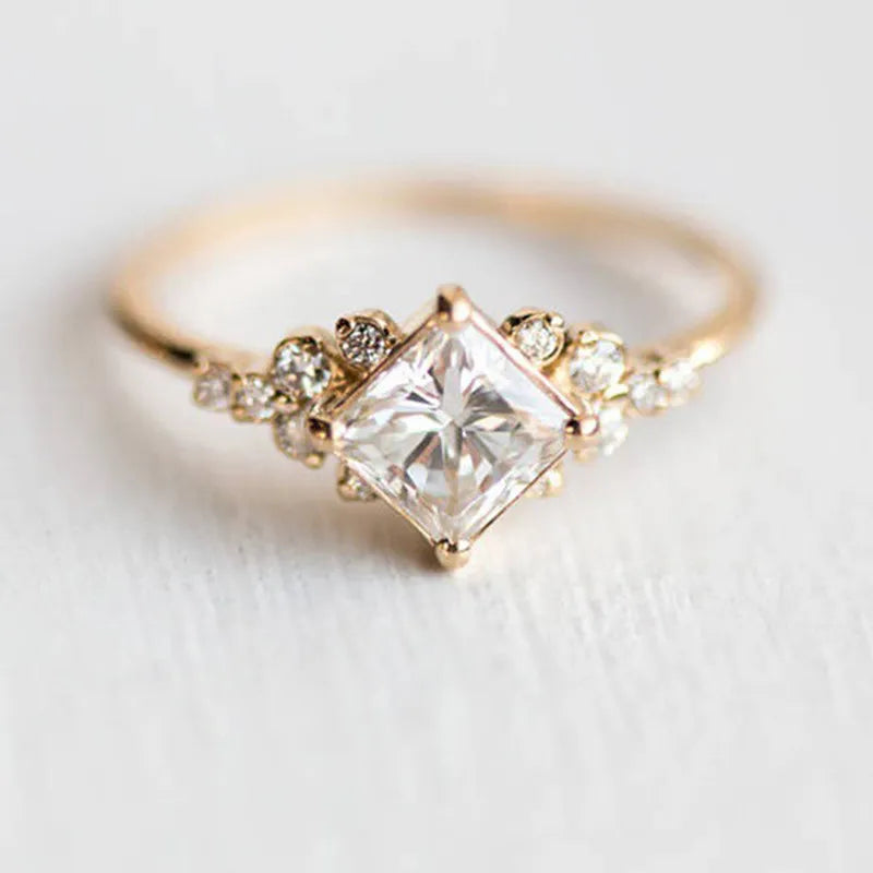 KAREN | ELEGANT SHINY RING