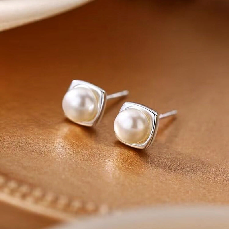 FRESHWATER PEARL EARRINGS | ELEGANT PEARL JEWELRY